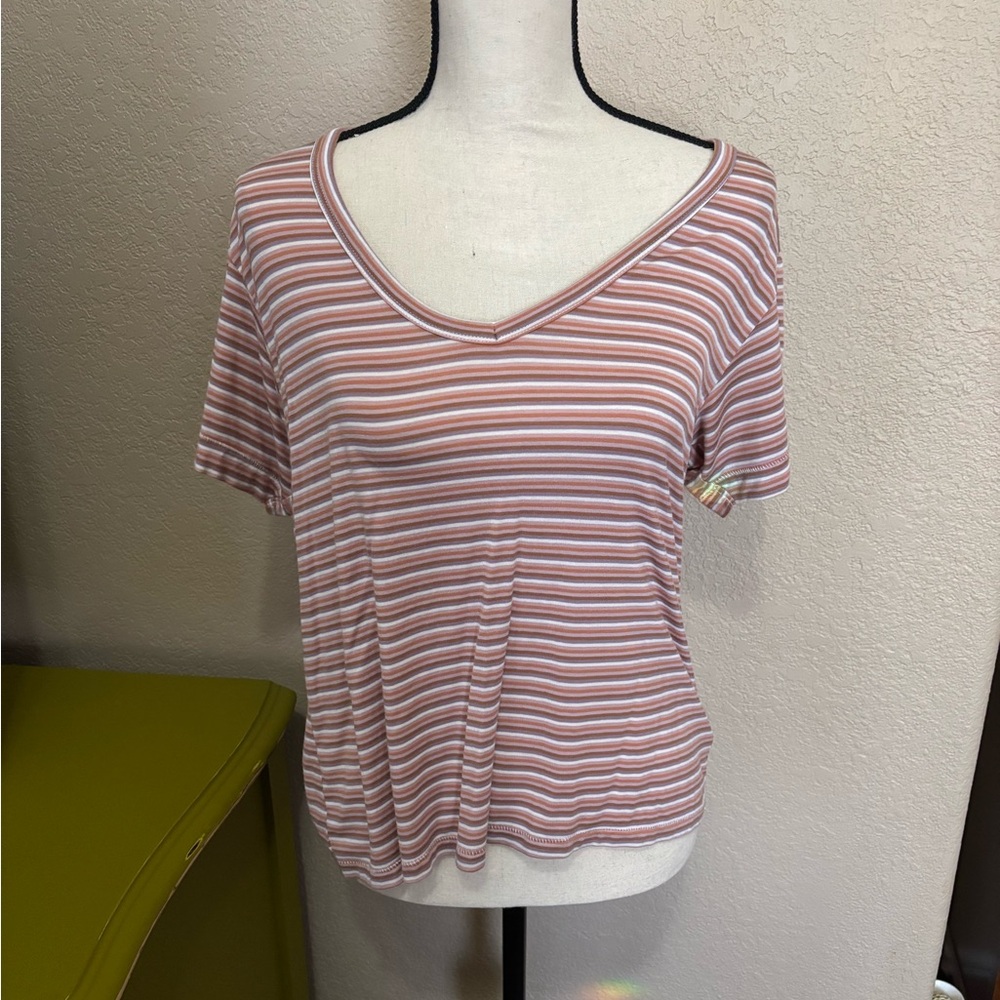 American Eagle Striped V-Neck Women's Top xxs
